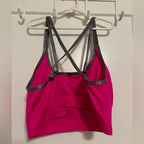 Puma pink sports bra - Picture 3 of 3